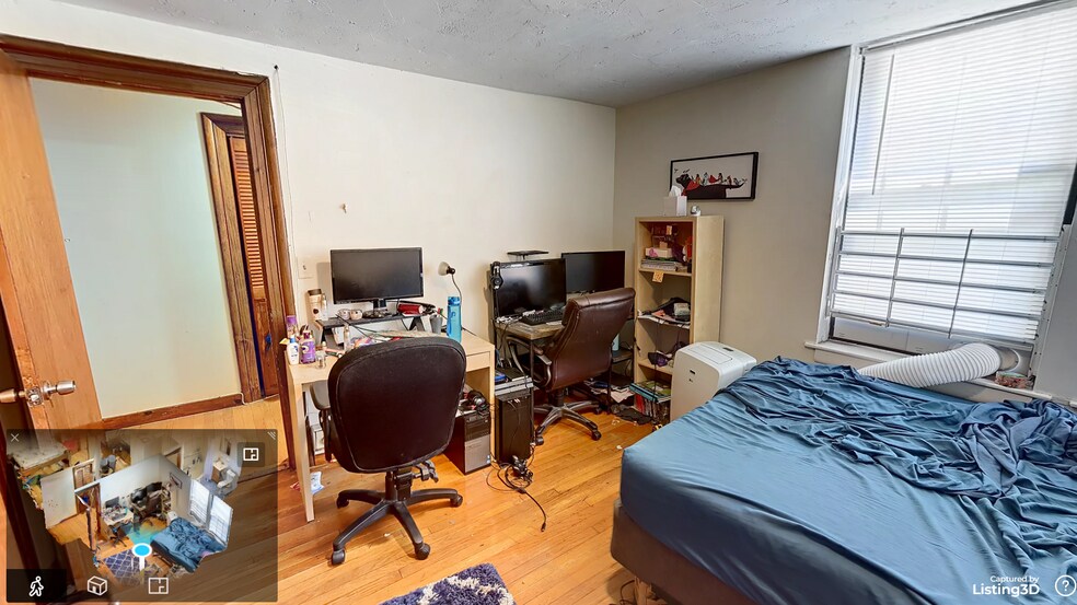 Building Photo - 48 Queensberry St