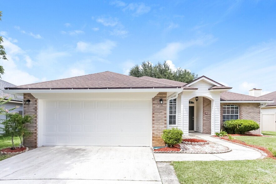 Primary Photo - 3726 Woodbriar Dr
