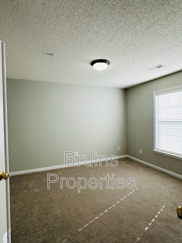 Building Photo - 6113 Hedgecock Cir