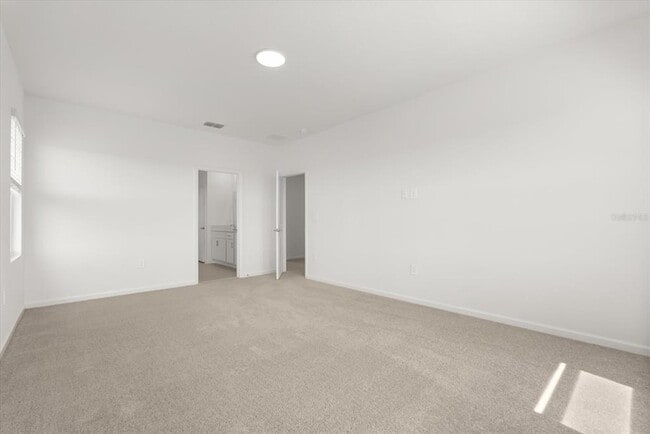 Building Photo - 2925 Haze Rd