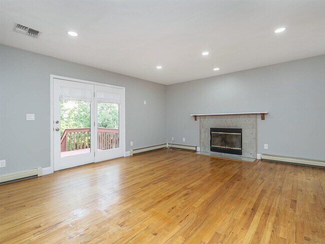 Building Photo - 30 A Hickory Rd