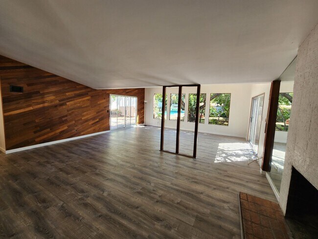 Building Photo - 2931 Mobley St