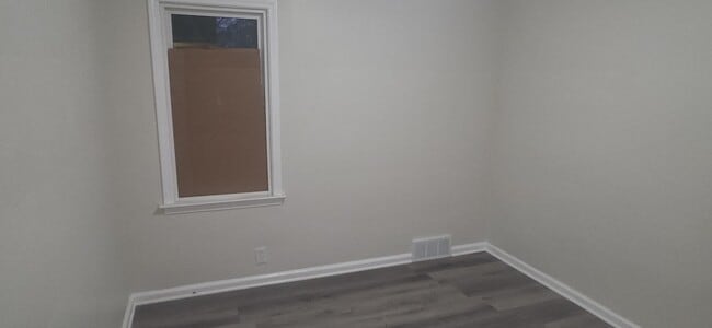 Building Photo - 12719 Wade St