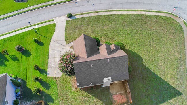 Building Photo - Spacious 4 Bedroom, 2.5 Bath Home on a Large Corner Lot in McDonough! ?