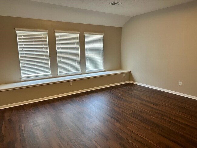 Building Photo - 5402 Ringneck Glen Dr