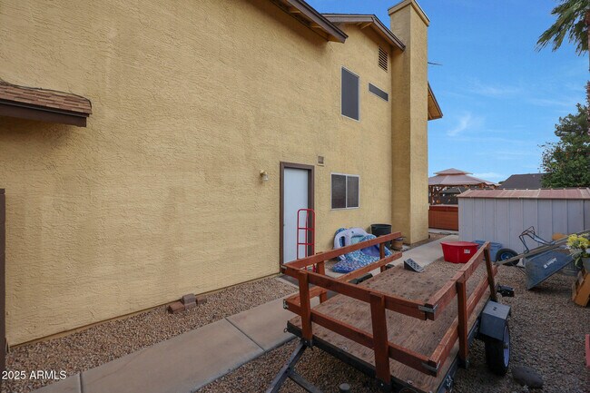 Building Photo - 15237 N 61st Dr