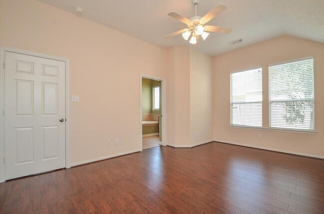 Building Photo - 7114 Cornflower Ln
