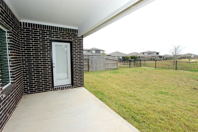 Building Photo - 3570 Joshua Grv Ln