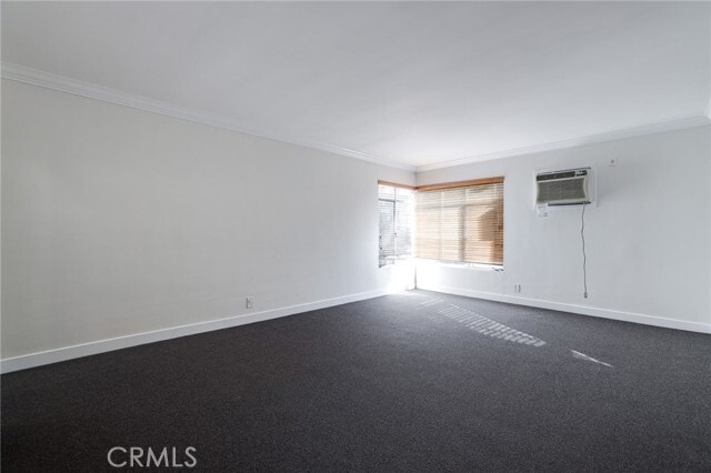 Building Photo - 1014 E Carson St