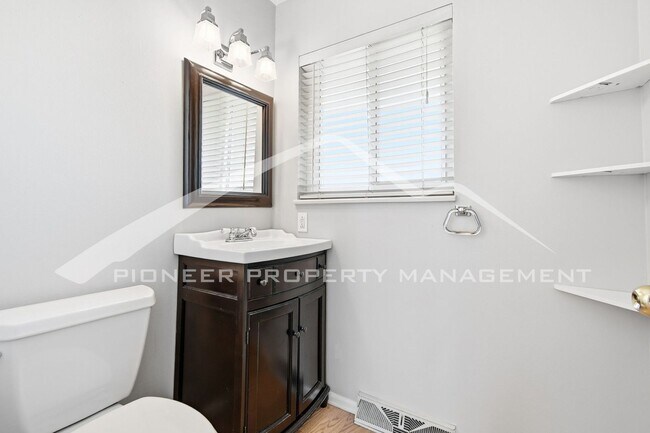 Building Photo - Spacious Home with 2 Car Garage and Fenced in Backyard!