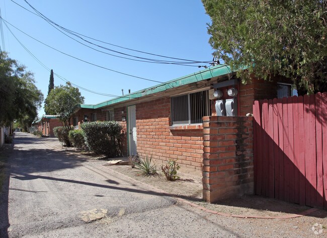 Building Photo - Mesquite Grove
