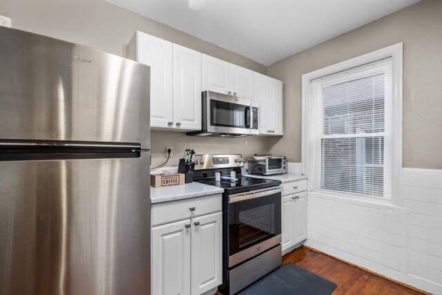 Building Photo - 6251 Odell St