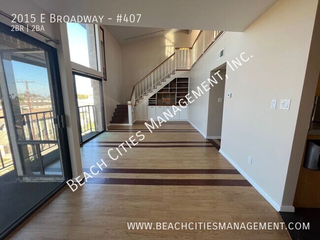 Building Photo - 2015 E Broadway-#407