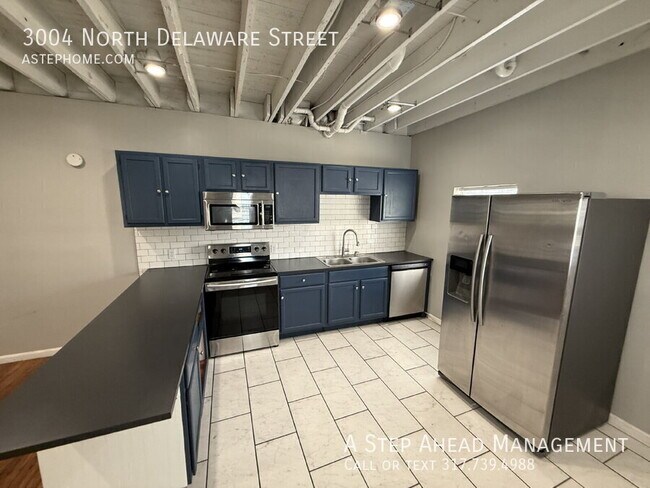 Building Photo - 3004 N Delaware St