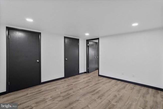 Building Photo - 140 Williamson Ave