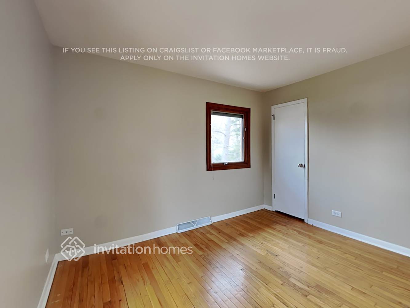 Building Photo - 1550 E Anderson Dr