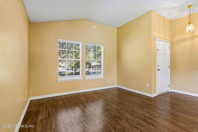 Building Photo - 831 Timberjack Ct