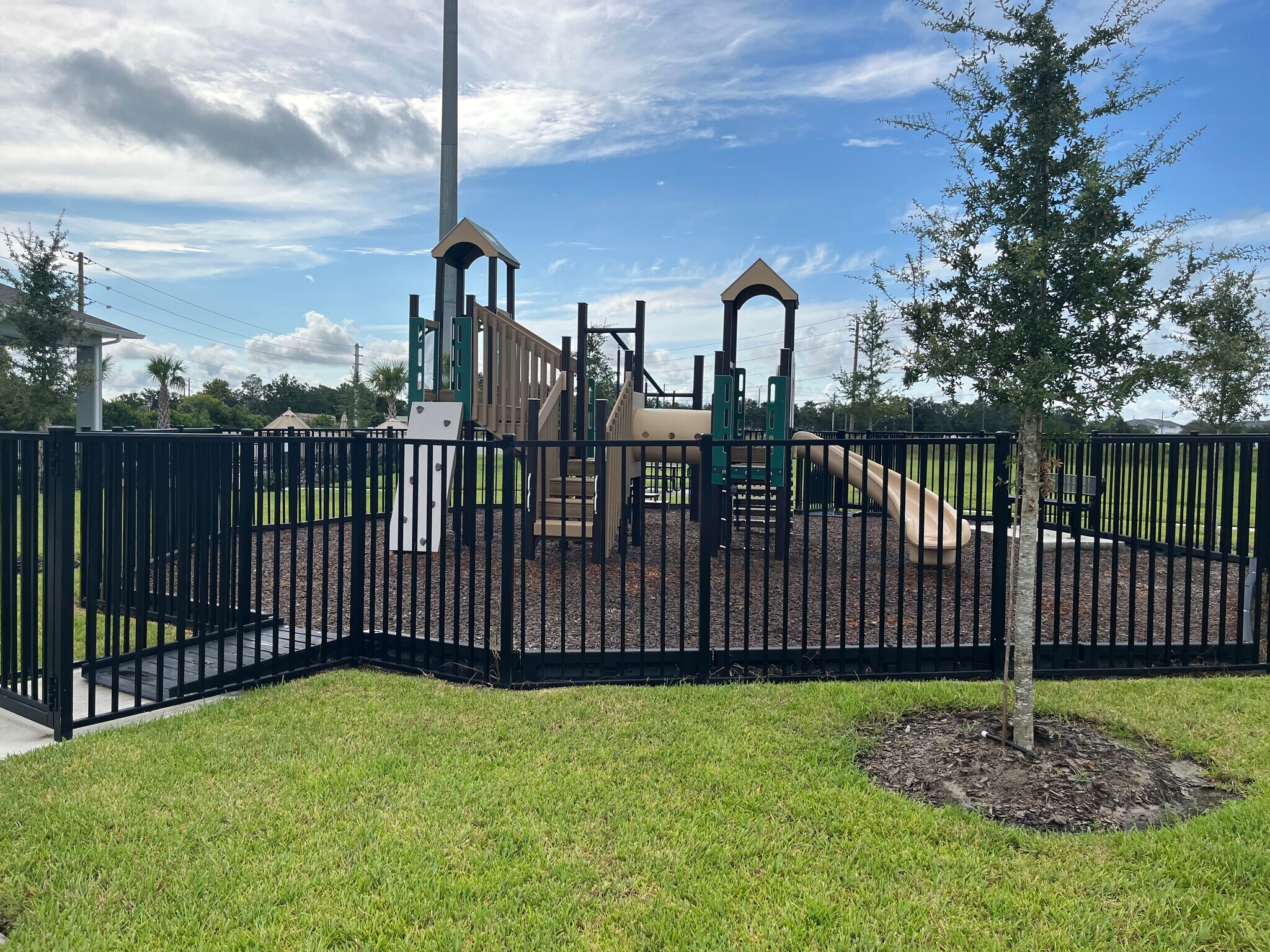 Building Photo - 3175 Emerald Acres Ln