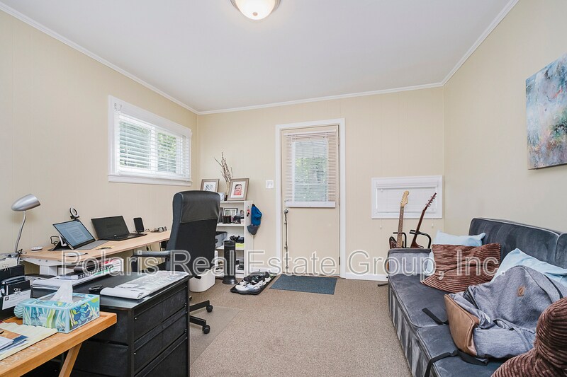 Building Photo - 5916 Crittenden Ave