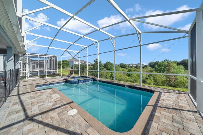 Building Photo - 1605 Maidstone Ct