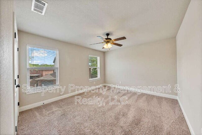 Building Photo - 4904 Ridglea Hills Ct