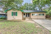 Building Photo - 1829 Baxley Dr