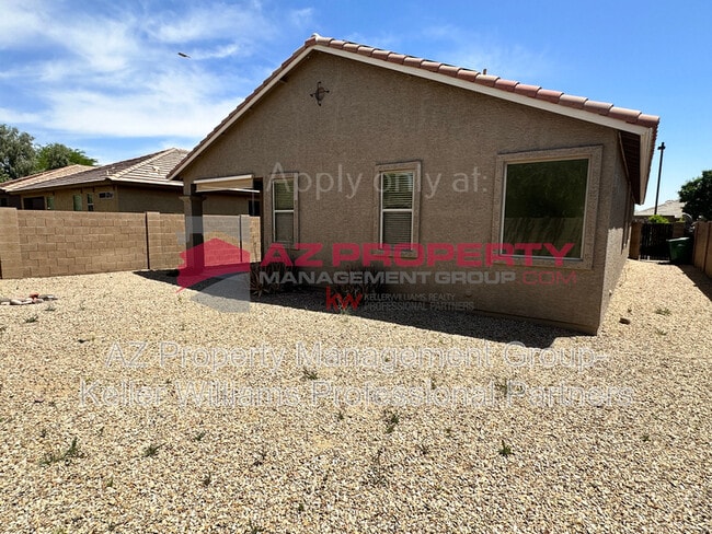 Building Photo - 9250 N 180th Ln