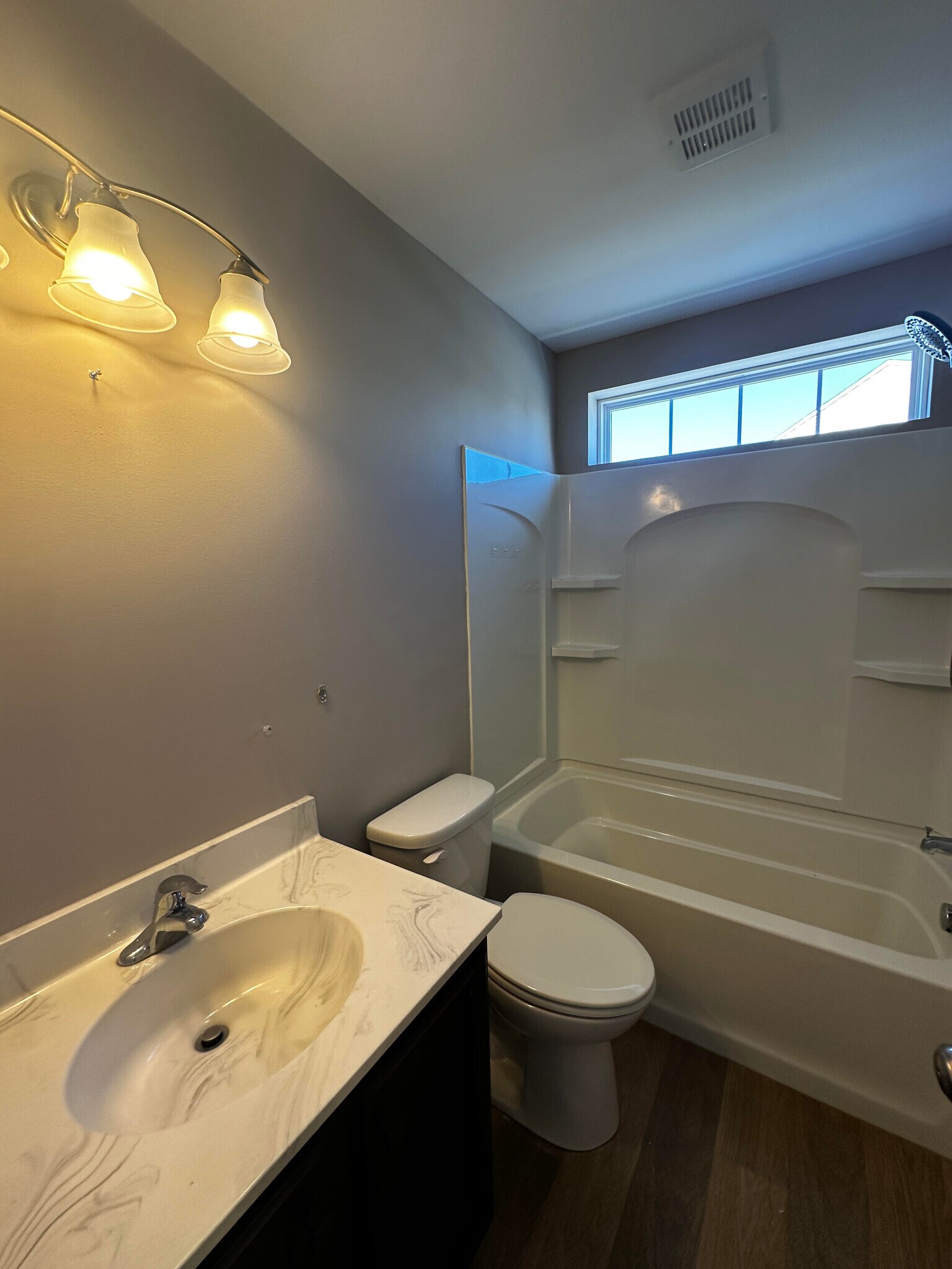 Building Photo - 3053 Davenport Way