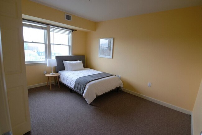Building Photo - 360 Revere Beach Blvd