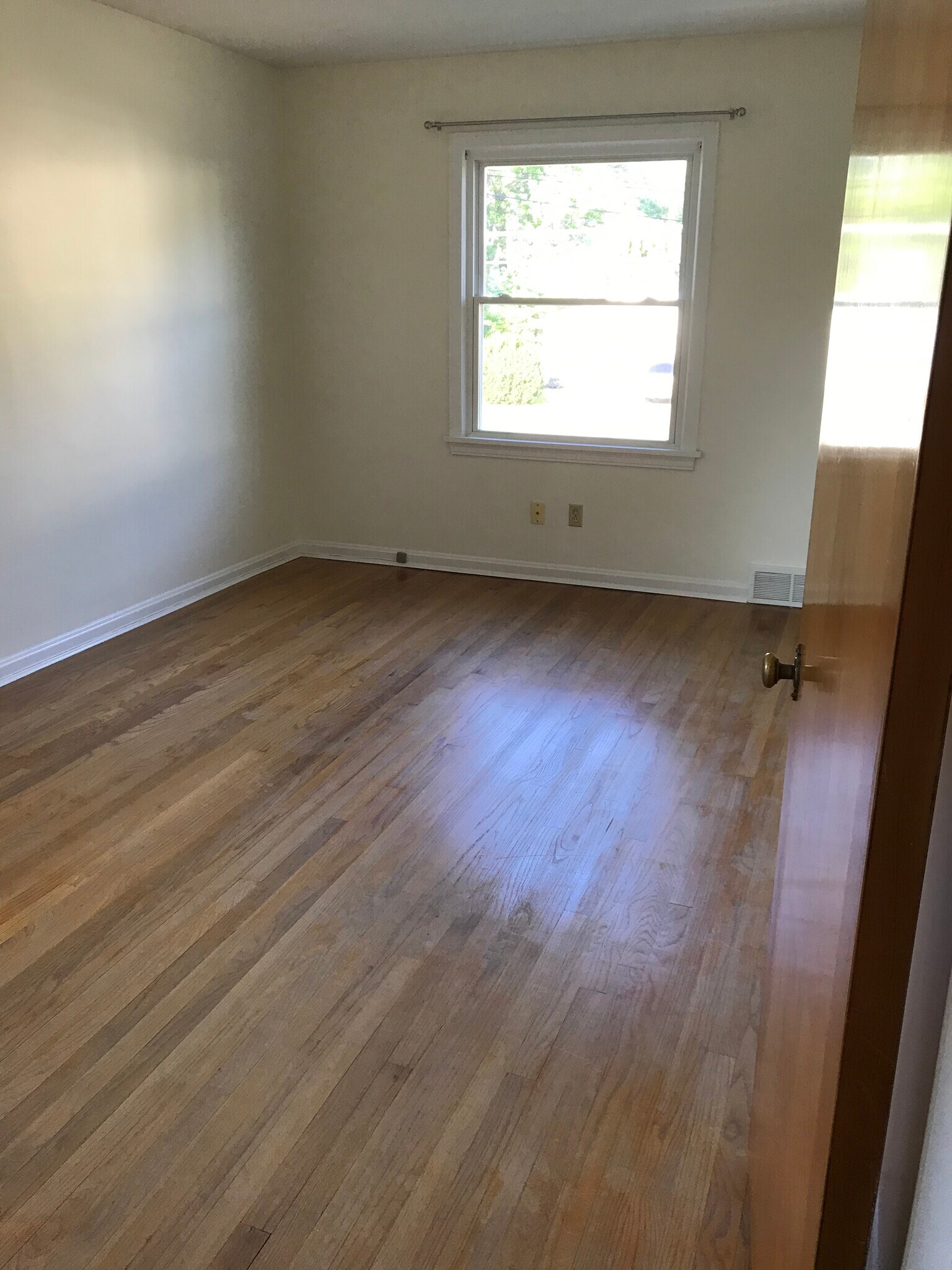 Bedroom 1 - 1872 17th St