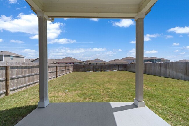 Building Photo - Stylish 4-Bedroom Home with Solar & Game R...
