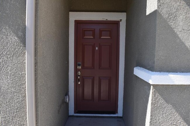 Building Photo - 31 Medieval St