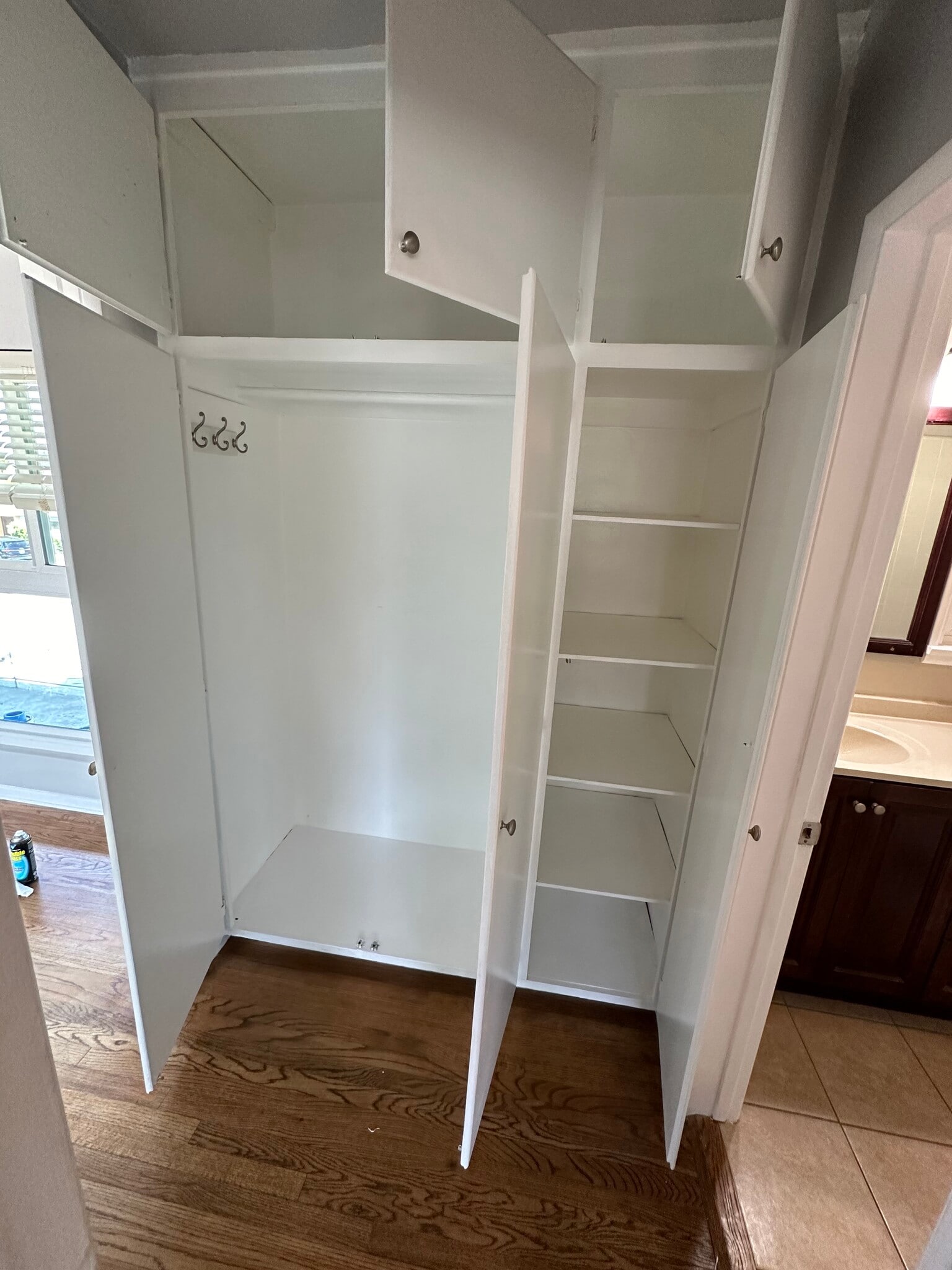 Building Photo - 5804 W 78th Pl