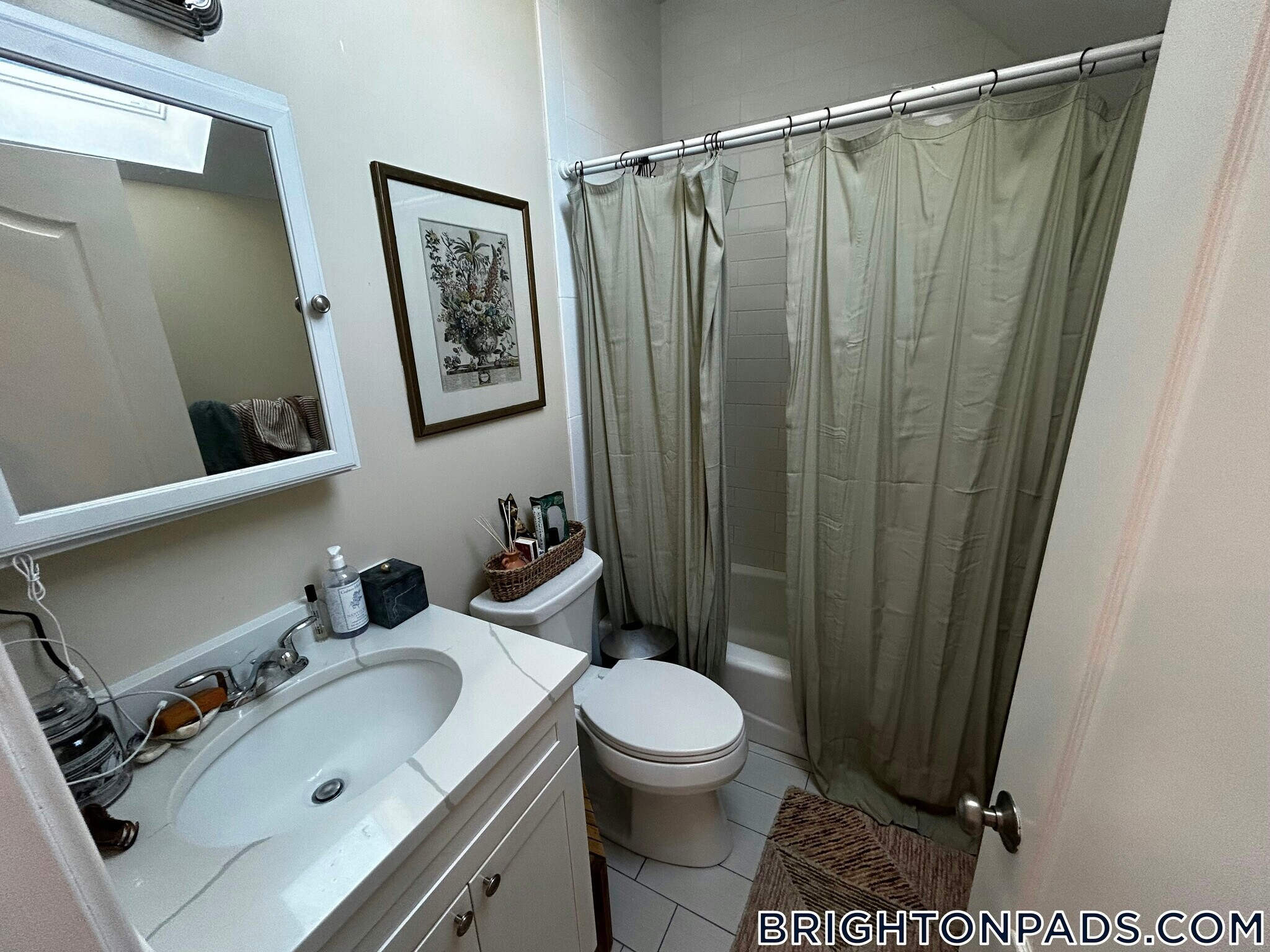 Building Photo - 35 Winship St