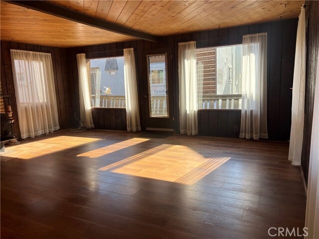 Building Photo - 58 Surfside Ave.