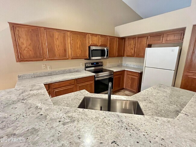Building Photo - 22014 N 73rd Ln