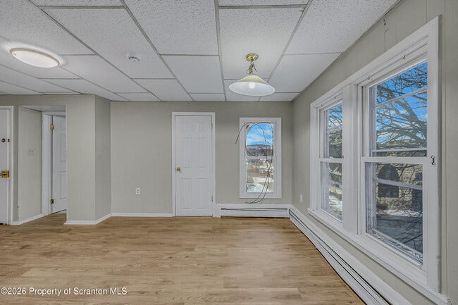 Building Photo - 2513 N Main Ave