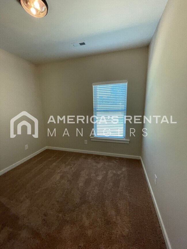 Building Photo - Home for Rent in Eva, AL!!! AVAILABLE NOW!!