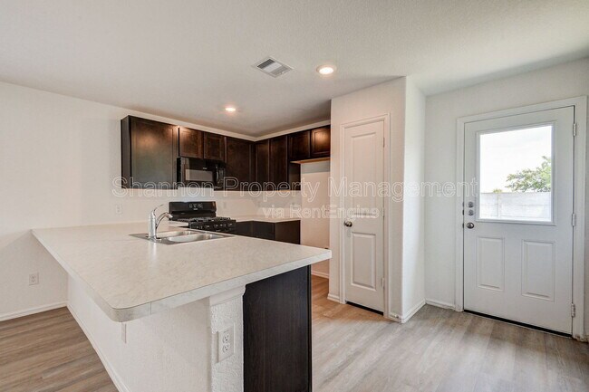 Building Photo - 26735 Wilderye Cv Ln