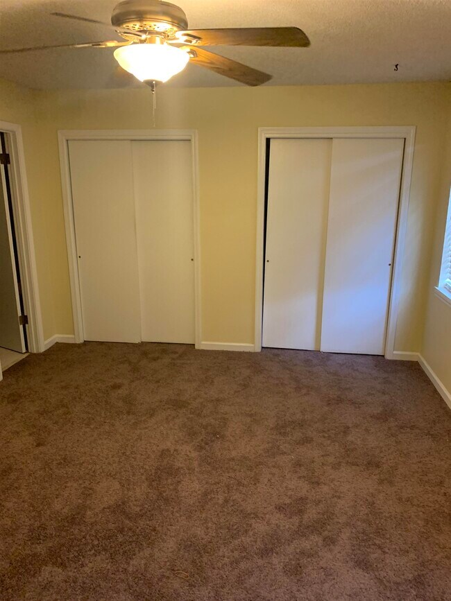 Building Photo - 3381 Cristil St