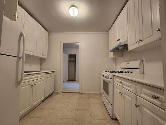 Building Photo - 1 bedroom in BRONX NY 10471