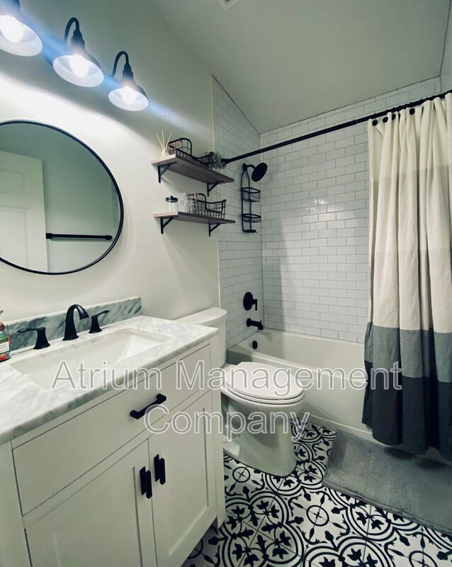 Building Photo - 15412 Amberbeam Blvd