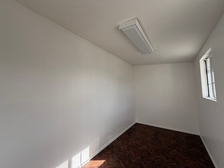 Building Photo - 3bed / 2 bath House for Rent in Monterey Park!