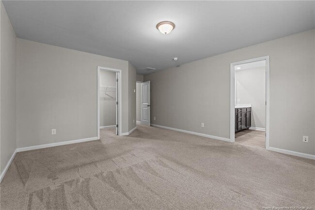Building Photo - 205 Abercorn Wy