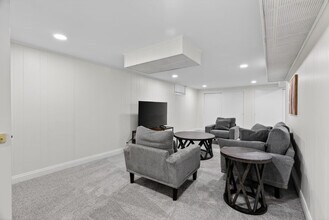 Building Photo - 3831 Brown Rd