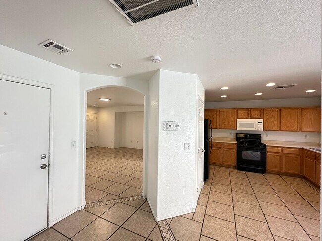 Building Photo - Lone Mountain Terraces