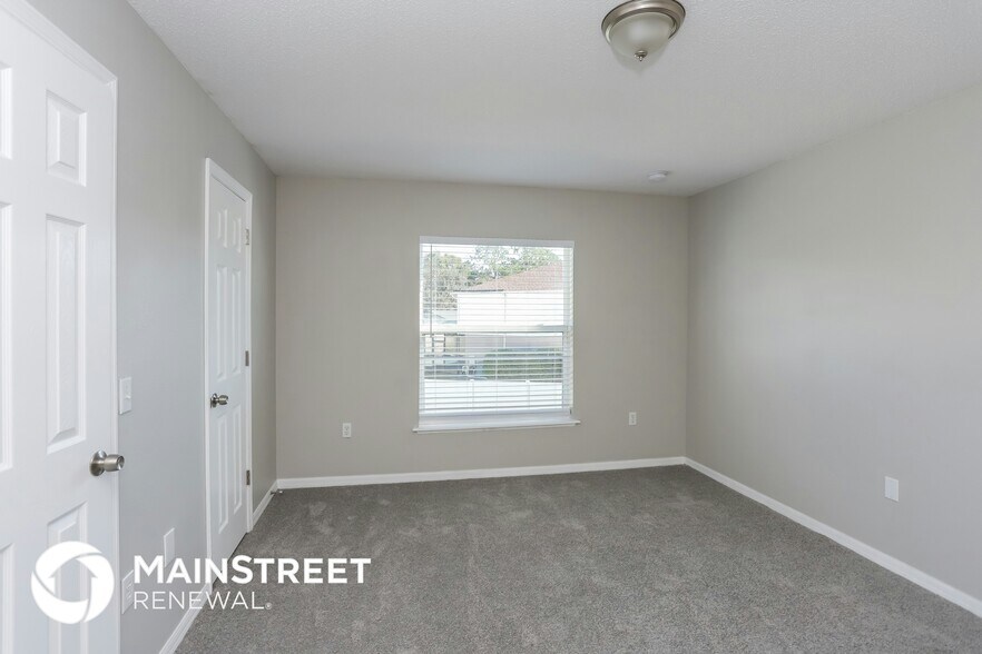 Building Photo - 8097 Settlers Creek Cir