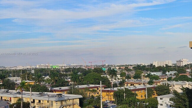 Building Photo - 801 NW 47th Ave