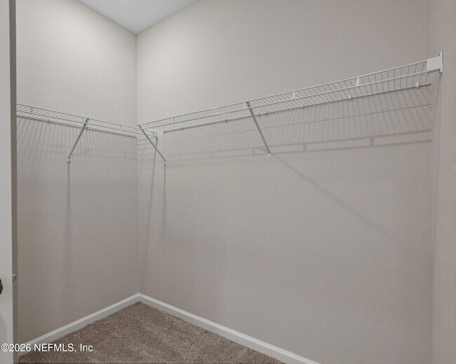Building Photo - 14757 Cashew Ave