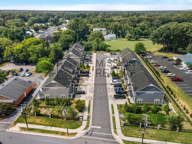Building Photo - 4523 Josephine Ln